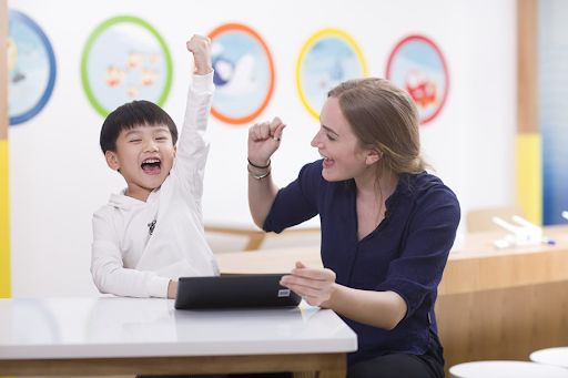 Top 10 Trung Tâm Ngoại Ngữ Uy Tín Nhất Tại Bình Dương Năm 2025 Trung Tâm Ngoại Ngữ Uy Tín Nhất Tại Bình Dương